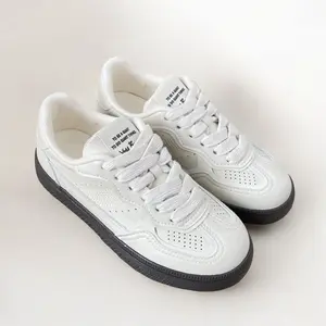 Kiwari Shoes - Sepatu Sneakers Wanita Eirlys Beige Casual Korea Inspired Design Canvas Karet Kasual