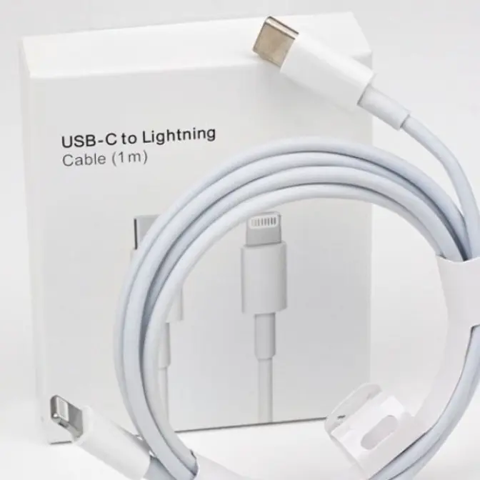 Adaptor IP 20 W Fast Charging Usb C / Kepala casan IP 20W fast charging Type-c Gadget Pengisi 5