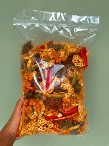 Seblak Campur Mix Pedas Daun jeruk cemilan instan cemilan pedas Food