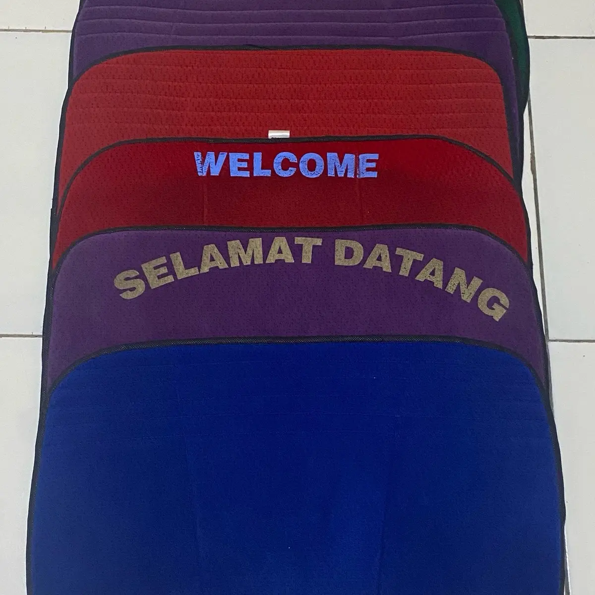 Keset bludru keset untuk rumah lembut nyaman di kaki