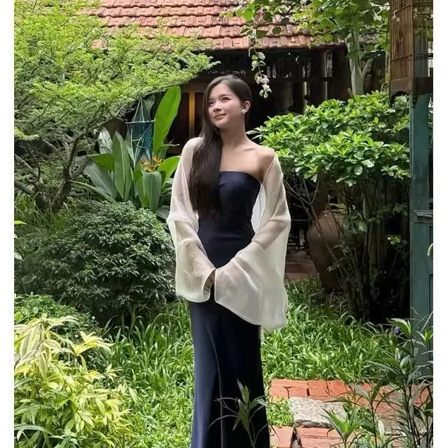 Áo choàng tơ - áo khoác vai chất liệu tơ lụa freesize 39kg đến 60kg KINI-Style. | BigBuy360 - bigbuy360.vn