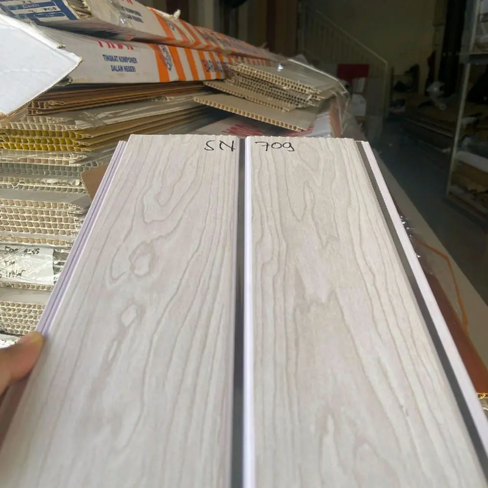 plafon pvc motif serat kayu nat silver glossy SN 709