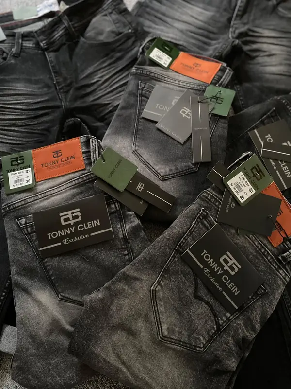 Celana Panjang Pria Tonny Clein Jeans Original Model Ringkel Stretch Skinny Warna Denim Wash Sedang Hitam 4
