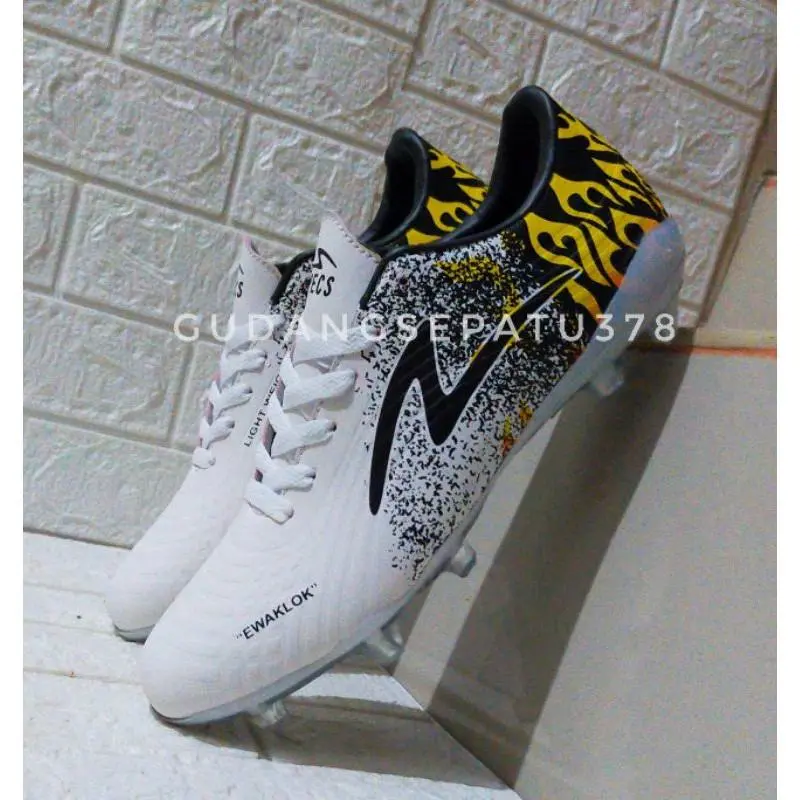 Best Seller!!! Sepatu Bola Specs acc accelerator Invinity Grade Ori 0