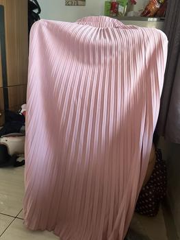 Product Review of 4in1 Setelan lengkap Yeji Cardi ( Cardi + Rok + Hijab ) Outfit Rajut Korean Style from N**a s**a s**😝 1