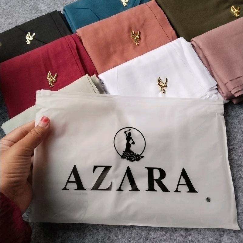 Azara Sultan Voal Polos Hijab Segiempat Bahan Voal Premium Metal Logo Pouch / Logo Print Kemasan Plastik ukuran standar 3