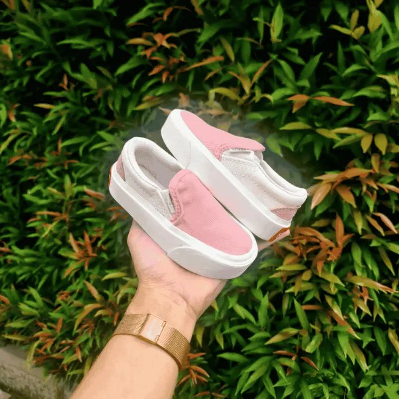 Sepatu Anak Laki Laki Perempuan – Model Slip On Polos Warna Pink Hitam – Unisex Size 16-35 2
