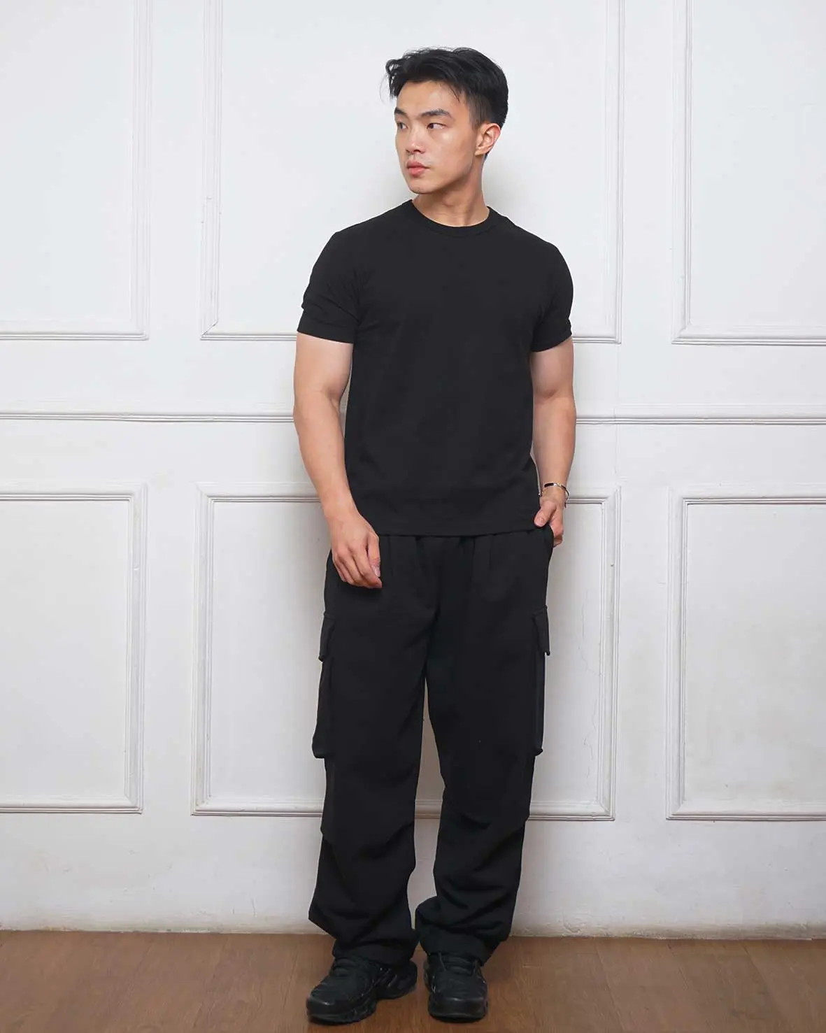 Daily Fitted Tee - Kaos Polos Pas Badan, Bahan Premium | Abyad Apparel Pro Project