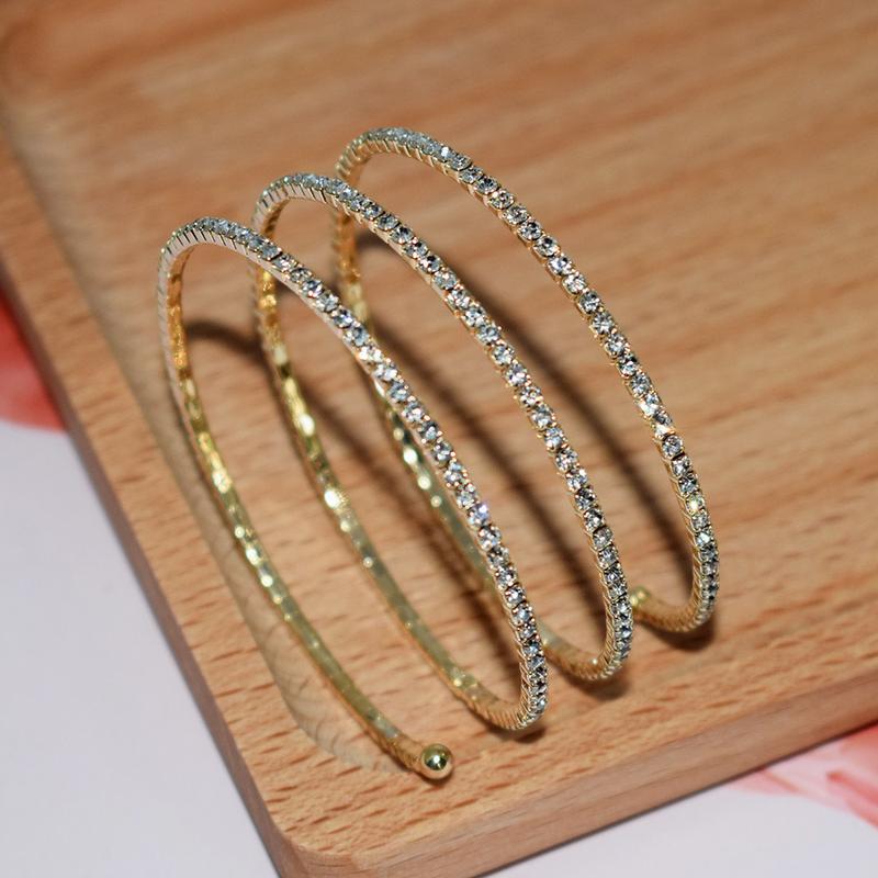 Product Introduction of Multilayer Stretchable Rhinestone Bracelet 15