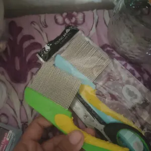 ￼SISIR KUTU DAN KETOMBE/SERIT LOGAM GAGANG PANJANG