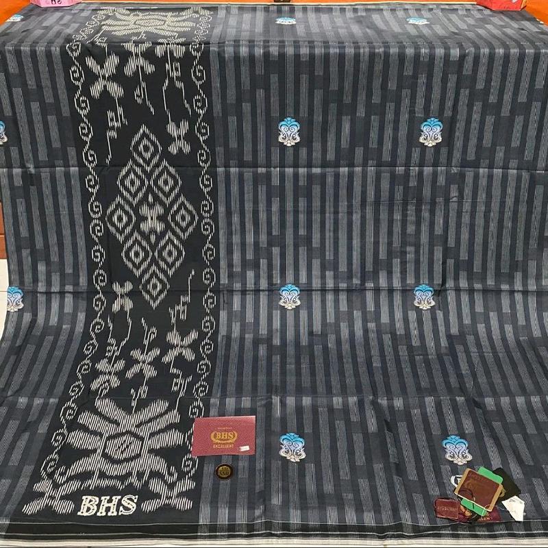 Sarung BHS Excellent gold silver 3