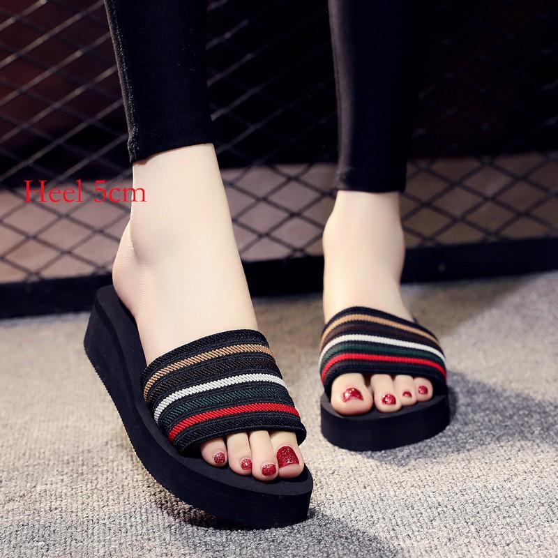 Fashion non-slip sandals Women summer beach home casual slippers 3