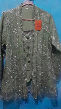 Product Review of Kebaya kutubaru modern full payet bahan tulle modern (Kns) from T**a 0