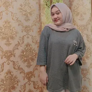 ATASAN KEKINIAN SEMI SWEATER