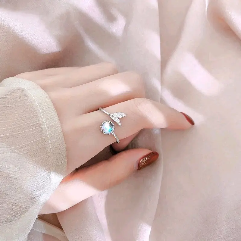 Cincin Desain Ekor Mermaid (Adjustable) Berlian Putri 3