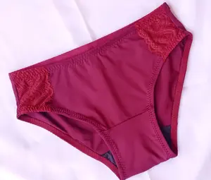 (6 pcs) Aghnia Celana Dalam Renda Wanita Remaja dan Dewasa (CD Bandung) (6 pcs) Aghnia Celana Dalam Renda Wanita Remaja dan Dewasa (CD Bandung)