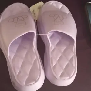 Sandal Selop Sandal Karet Jelly Anak perempuan Kekinian Motif Bear Sandal Daily Empuk Ringan Bahan EVA Rubber Anti Slip Size 30-35 526T