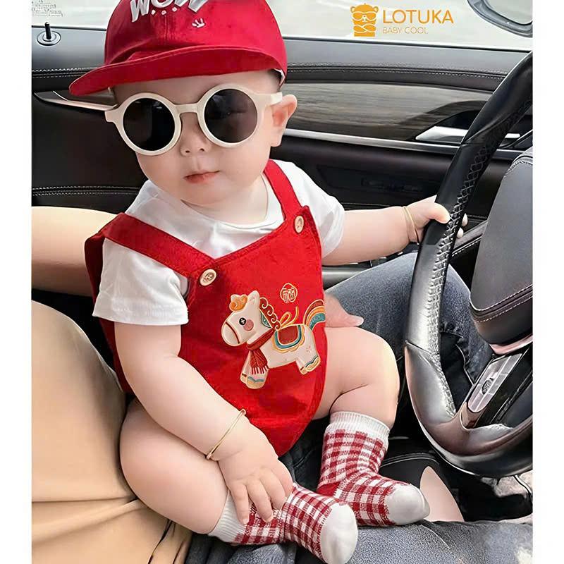  Set Yếm Đỏ Tết Kèm Áo,Noel Trung Thu Đoàn Kết LOTUKA Thun Cotton Bé Trai Bé Gái Set Bộ Quốc Khánh Cho Bé Quần Áo Trẻ Em Size 3-12kg 