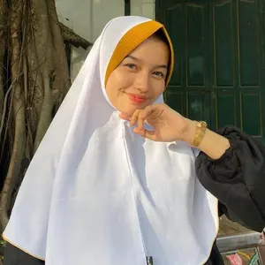Fyla - Ped simple putih kombinasi / Ped simple Jilbab Muslim Kerudung Instan Wolfis