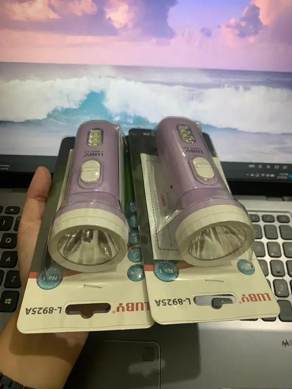 Senter Tangan LUBY L-8925A LED SMD Terang Putih Rechargeer 3 Watt 1