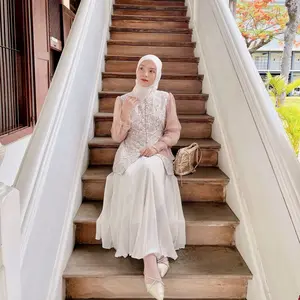 Delova Wardrobe - Kebaya LAKSMITA Embos Jaguard mix Cantily Jawa Kraton Modern Ayu Wisuda Lamaran Tunangan Bridesmaid Tunik Melayu