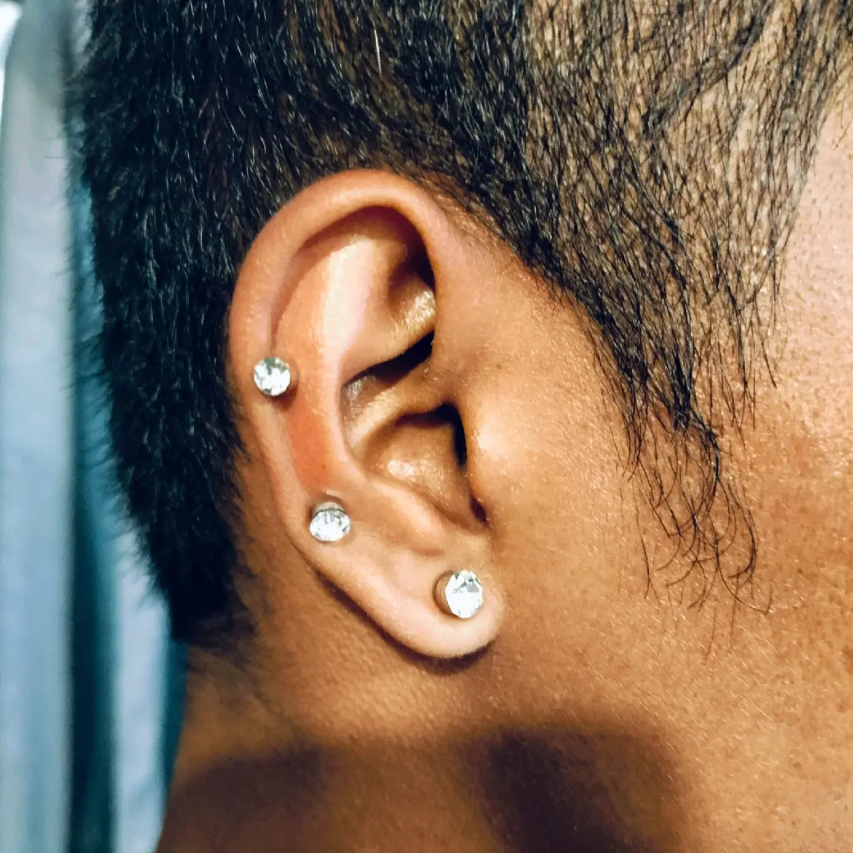Tindik Magnet Permata Putih Fake Piercing Anting