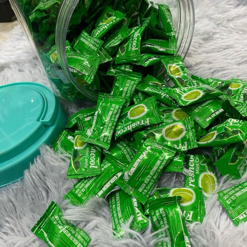 Hộp 500 viên ngậm FRESHCOOL Bạc Hà bổ phế giảm đờm ho đau rát họng