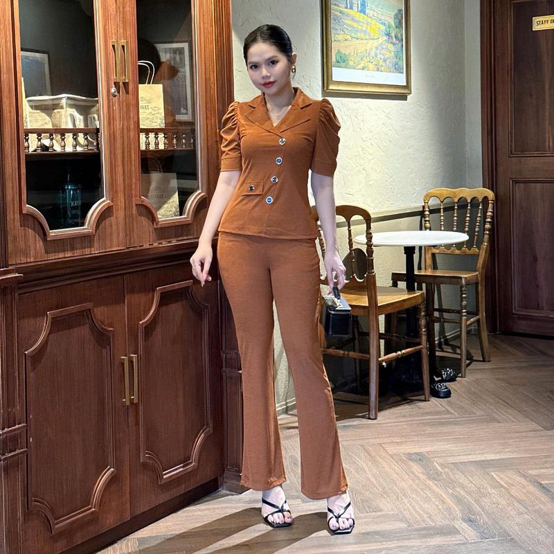 SET Đồ Bộ thun gân nhật Cao Cấp mix Quần Ống Loe, Cổ Vest  size ( 45 - 70KG ) Tôn Dáng - Mang phong cách Phụ Nữ Hiện Đại {Hàng Cao Cấp - Giá Tốt Nhất Tiktok.