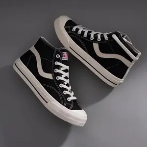 Sepatu Ventela Public Boots Black Natural Sepatu Casual Pria Wanita Terbaik Untuk Aktifitas Harianmu Bahan Kanvas Berkualias