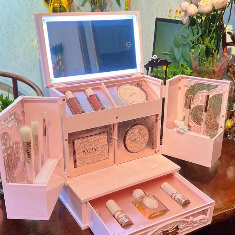 ( Quà tặng bạn gái) Bộ quà tặng trang điểm đầy đủ Meiyu RB999  bao gồm: phấn nước, phấn mắt, son môi, nước hoa, guong cảm ứng đèn led....