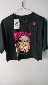 Product Review of Kaos Croptop Oversize - Kaos Wanita Motif Sablon - Kaos Atasan Oblong Cotton Combed 24s - Varian HEART BREAK HITAM from R**I Y**i 0