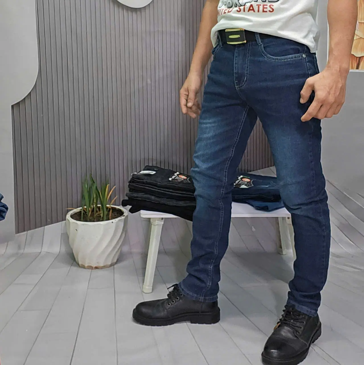 Siêu Phẩm Quần Jean Nam Co Giãn Xanh Đen - Giá Rẻ, Dễ Phối Đồ, Thời Trang Hiện Đại