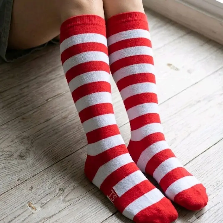 Kaos Kaki Merah Putih Bergaris Kaos Kaki Bahan Nylon Panjang Selutut untuk Dewasa Unisex