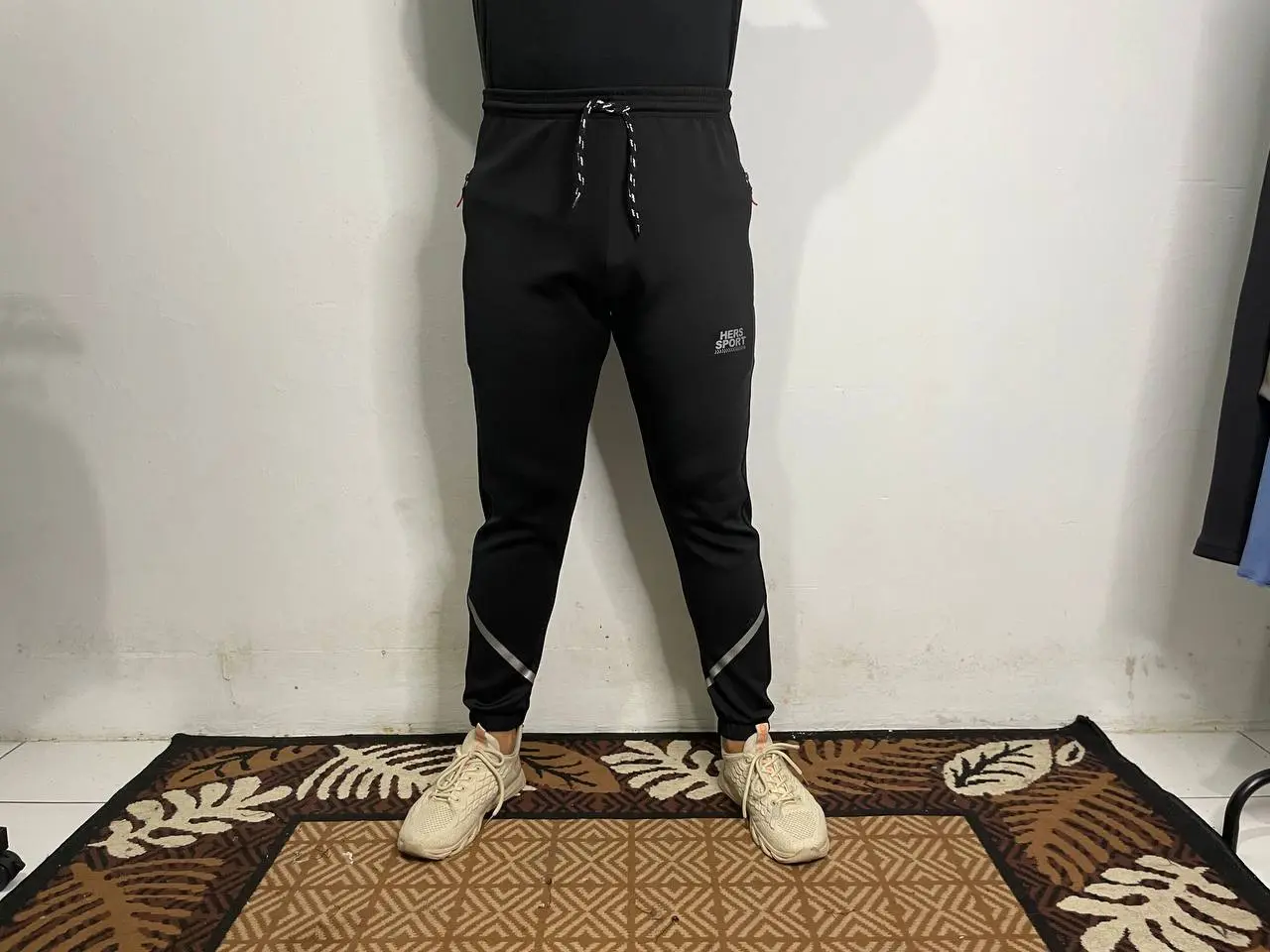 Celana Olahraga Pria Wanita Unisex Gym Fitnes Bahan Misty Tebal Elastis
