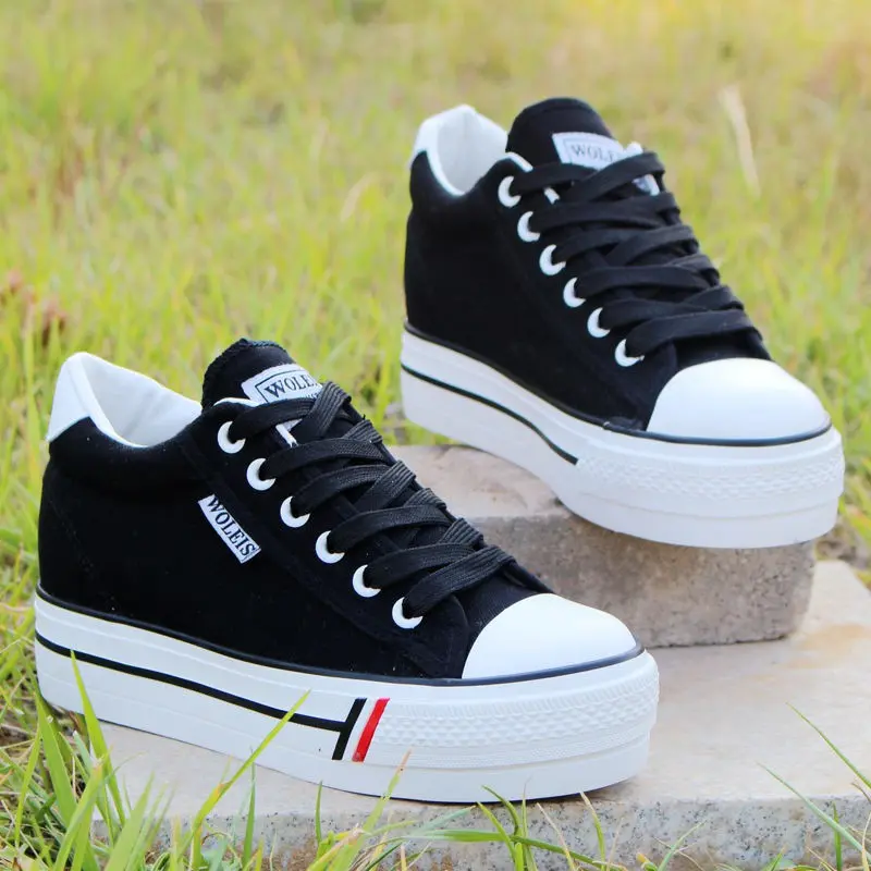 Korean Canvas Woman's Sneakers Inner Increase Low Top Student Shoes Size 35-40 Sports Shoes Trainers