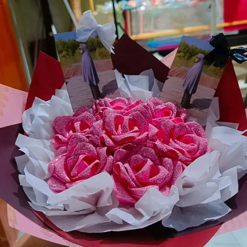 Buket Bunga Satin 7 Tangkai Qomey Florist 4