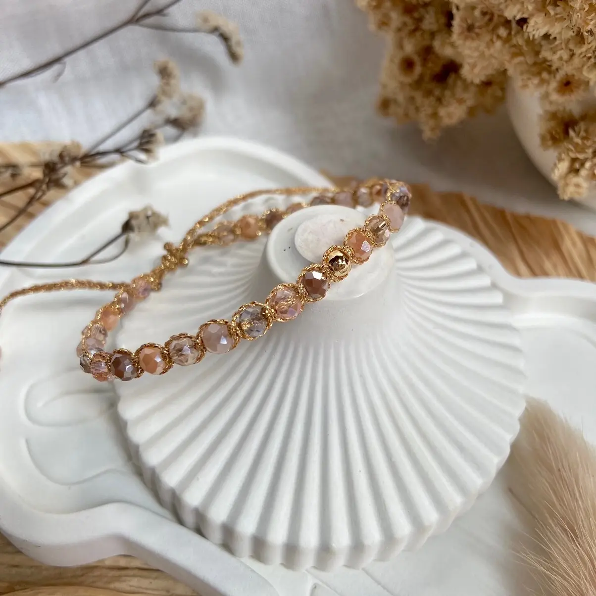 Cinnamon Colors Crystal Bracelet gelang manik
