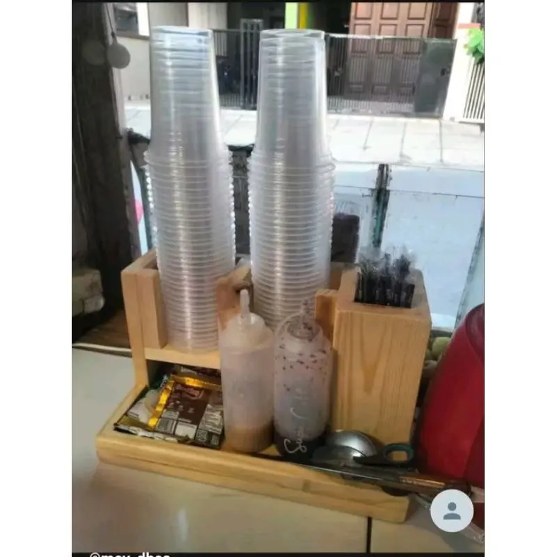 tempat cap gelas plastik jualan tempat sedotan rak cup gelas plastik 1