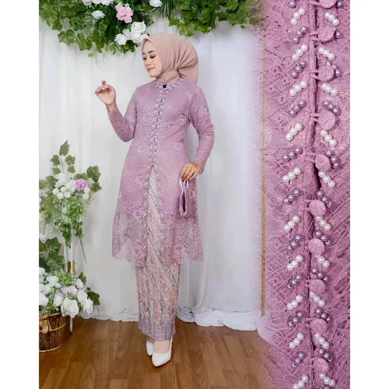 Kebaya set by Al Umm Collection