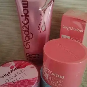 [New] Glad2Glow 4in1 Super Skincare Set-PDRN Serum+Moist+Sensitive Moist+Niacinamide Cleanser-Wajah Lengkap Serum Brightening Moisturizer Face Wash Sensitive Pack PDRN Niacinamide TXA Kilat Glowing Cepat Resap Tanpa Lengket