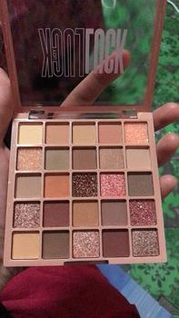 Product Review of Palet pembayang mata 25 warna, mudah untuk pelajar, mutiara pusam mutiara, warna bumi from T**_ 2