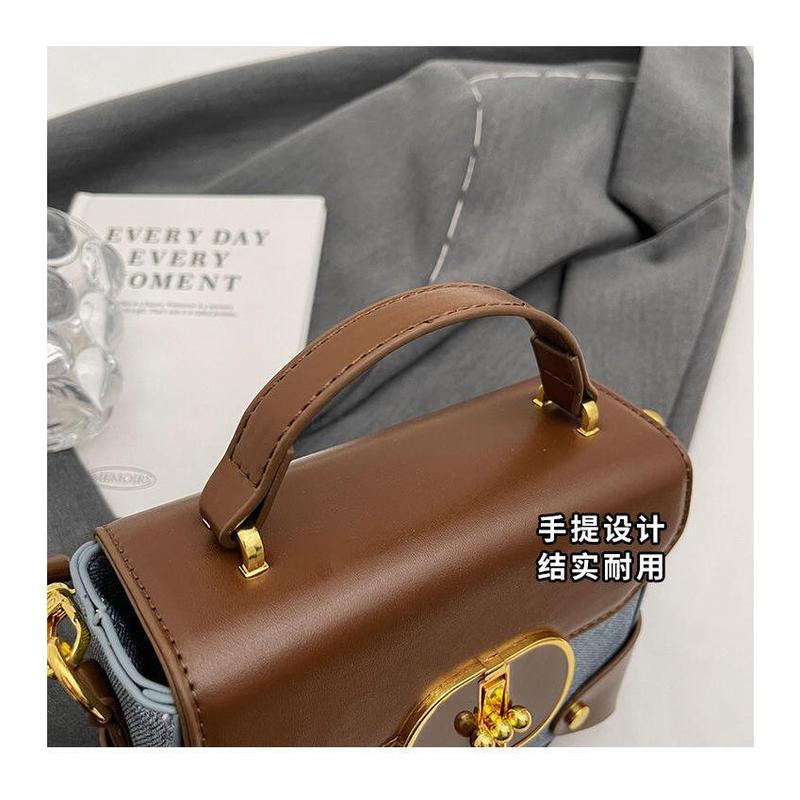 Product Introduction of This year's popular for women in autumn and winter, versatile 2024 new single shoulder crossbody bag, portable box, small square bag 3