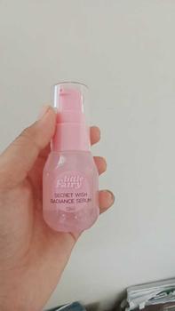 Product Review of LITTLE FAIRY Secret Wish Radiance Serum Niacinamide Brightening hitam Essence  30mI from 𝚌**~ 0