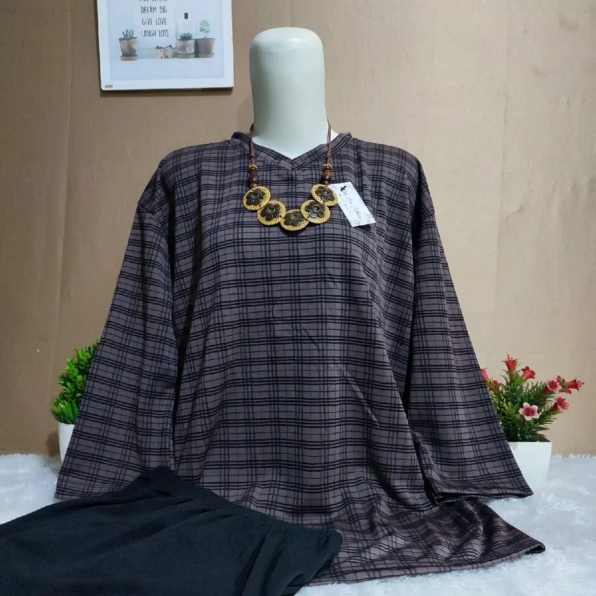Setelan Mozaik . Ld 120 . bahan kaos premium combi atasan motif dan celana panjang