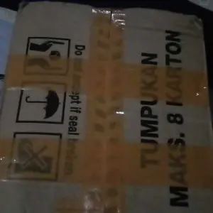 Winicats Paket Hemat Litter Box Kucing dan Mangkok Makan 5in1 dengan Perlindungan Odor dan Wadah Serbaguna
