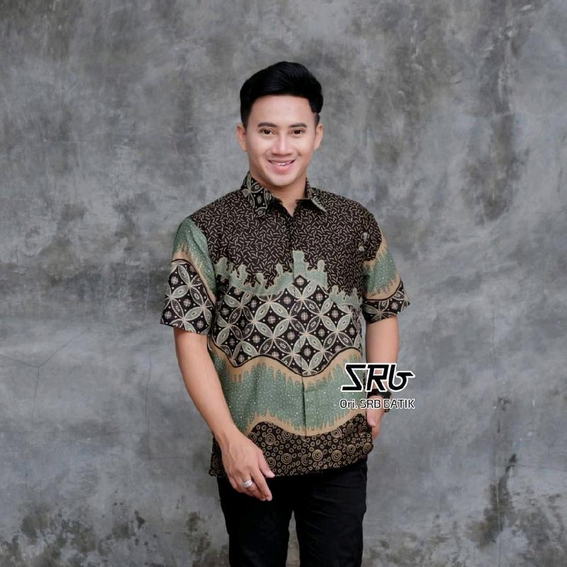 KEMEJA BATIK LENGAN PENDEK BAHAN KATUN  HALUS-LEMBUT DAN NYAMAN COCOK DI PAKAI  UNTUK ACARA FORMAL MAUPUN NON FORMAL Baju 3