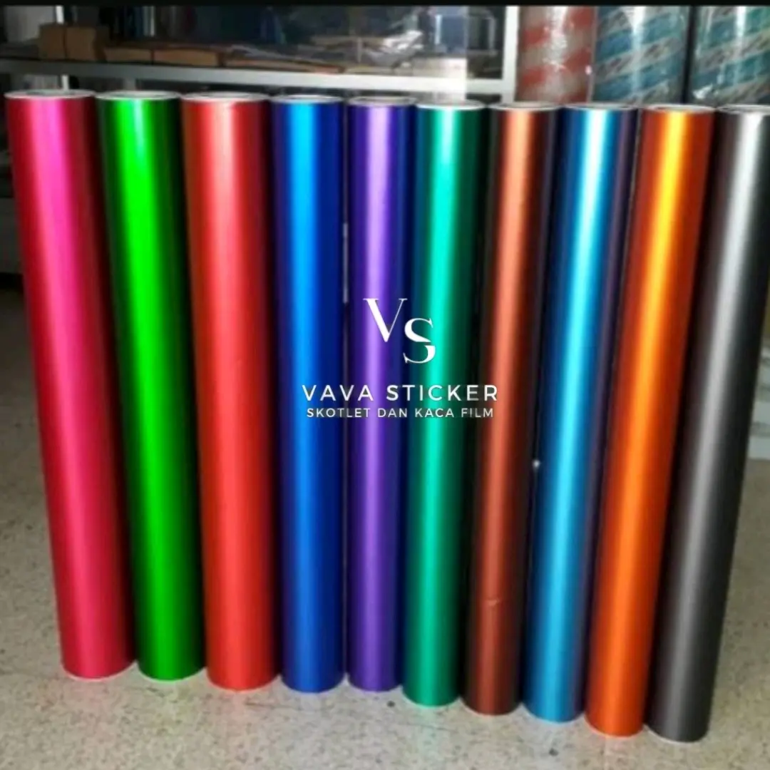 Stiker skotlet warna mate doff metalik/skotlet crome dopp