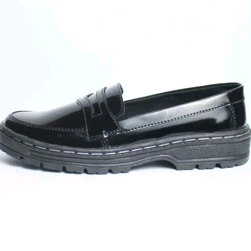 Docmart Kulit Sintetis Pantovel Pria Slip On Sudah Jahitan Sol Anti Jebol Shoes Pantofel Kerja Hitam Flat Kasual Karet 7
