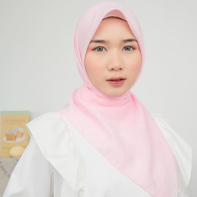Hijab Segi Empat Zisha Persegi - Model Muslim - Square Kerudung 6