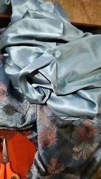 Product Review of SILKY MUSLIMSTORE / MUKENA DEWASA / Bawahan POLOS / MODEL 2IN1 / Atasan MOTIF Lembut / Pouch Traveling from R**e M**y 1